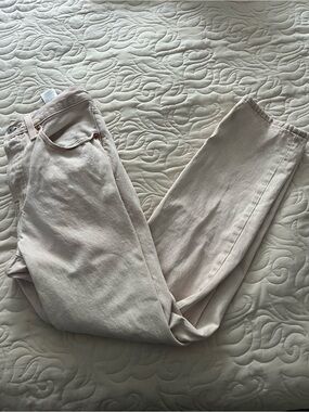 Levis 501 High-Rise Jeans in Light Beige Size 27
